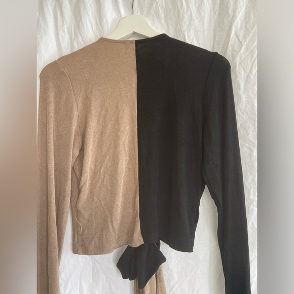& Other Stories Colorblock two-tone Wrap Knit Top Size Small - Picture 12 of 13